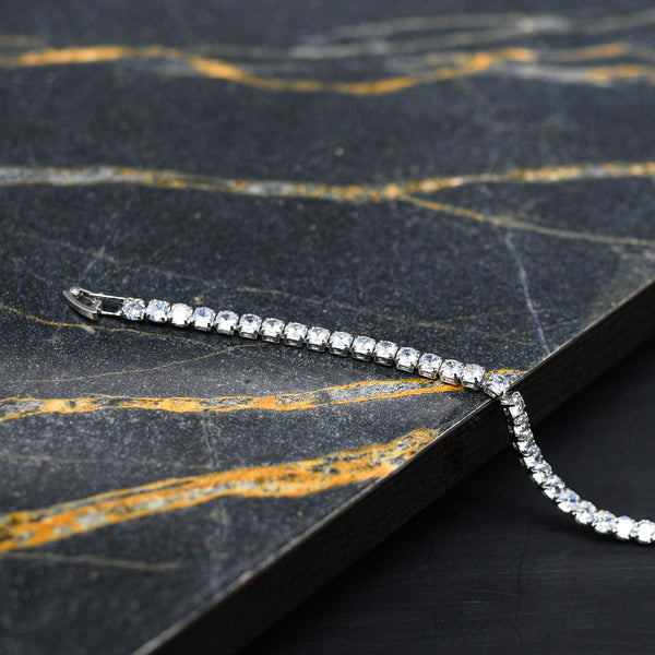 PRINCESS CUT STONES TENNIS BRACELET - 4MM -  - Vibe - VIBE.PK - {{variant_option_1}} - {{variant_option_2}} - {{variant_option_3}} - {{variant_title}}