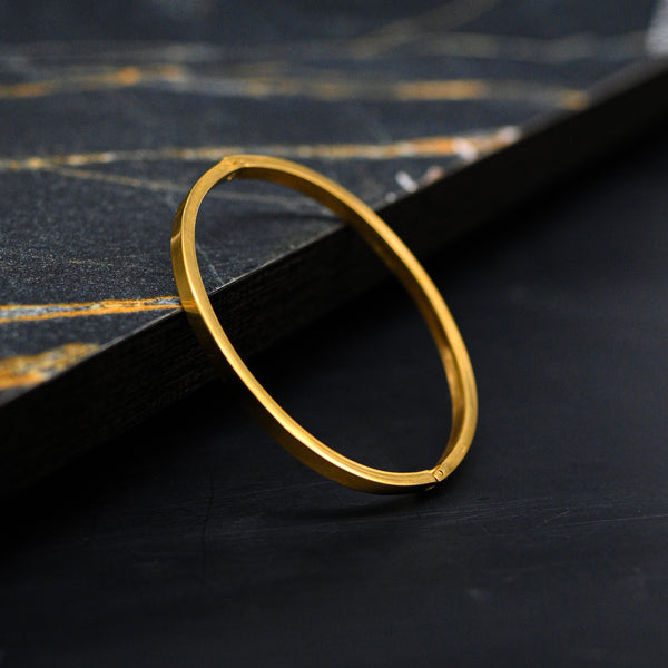 BASIC CUFF BRACELET - GOLD - 5MM -  - Vibe - VIBE.PK - {{variant_option_1}} - {{variant_option_2}} - {{variant_option_3}} - {{variant_title}}