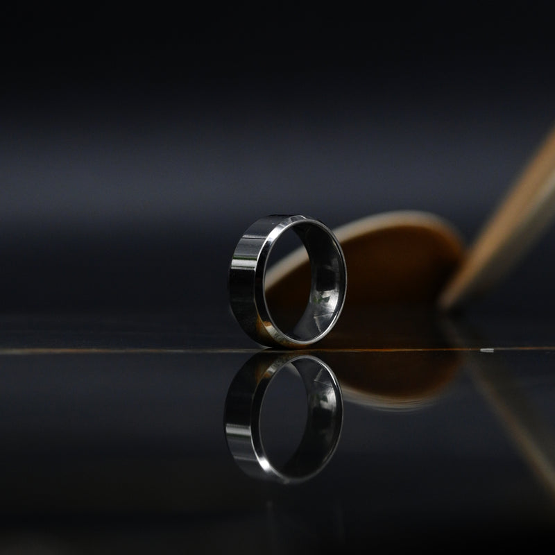 CLASSIC RING - SILVER -  - Vibe - VIBE.PK - {{variant_option_1}} - {{variant_option_2}} - {{variant_option_3}} - {{variant_title}}