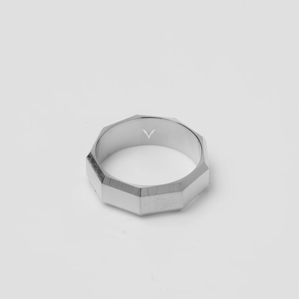 TENNER RING -  - Vibe - VIBE.PK - 18 / US 8 -  -  - 18 / US 8