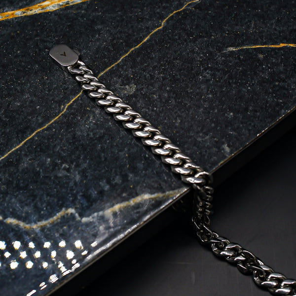 MIAMI CUBAN BRACELET - SILVER - 8MM -  - Vibe - VIBE.PK - {{variant_option_1}} - {{variant_option_2}} - {{variant_option_3}} - {{variant_title}}